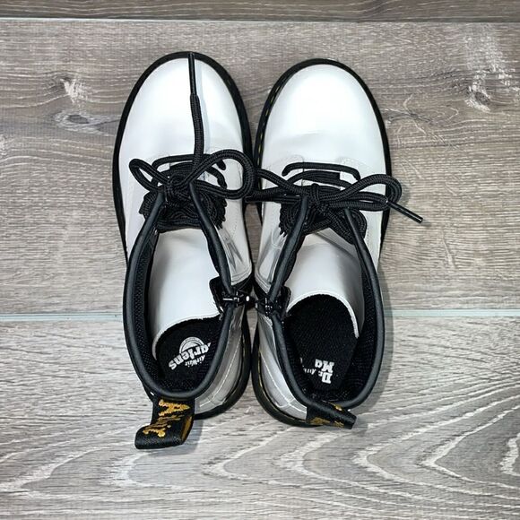 Dr Martens 1460 Pascal White Patent Leather 8-Eye Zip Women’s Sz 5 Combat Boots - Picture 5 of 11